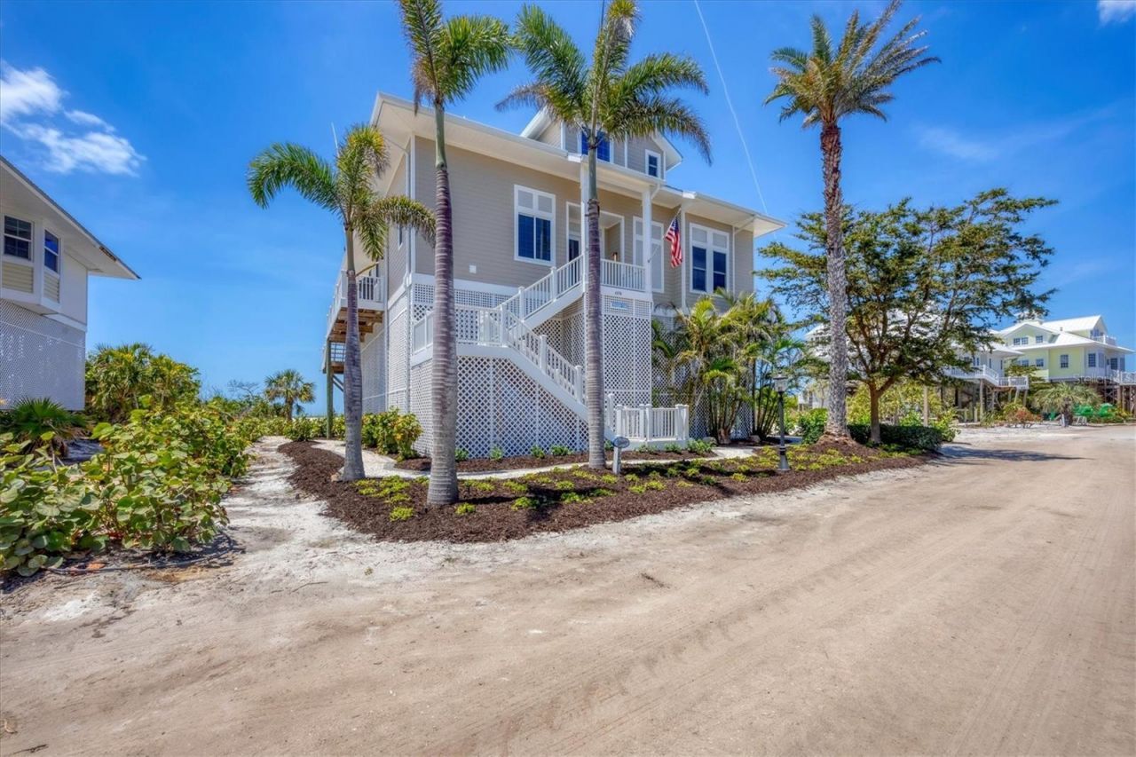 6890 Palm Island Drive, Placida, FL 33946 Photo