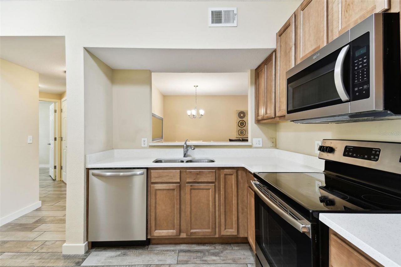 1231 Godavari Way, Unit 103, Wesley Chapel, FL 33543 Photo
