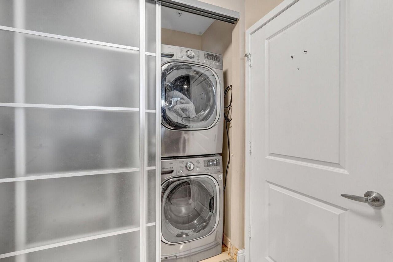 300 S Australian Avenue, Unit 409, West Palm Beach, FL 33401 Photo