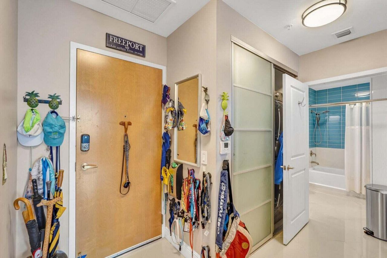 300 S Australian Avenue, Unit 409, West Palm Beach, FL 33401 Photo