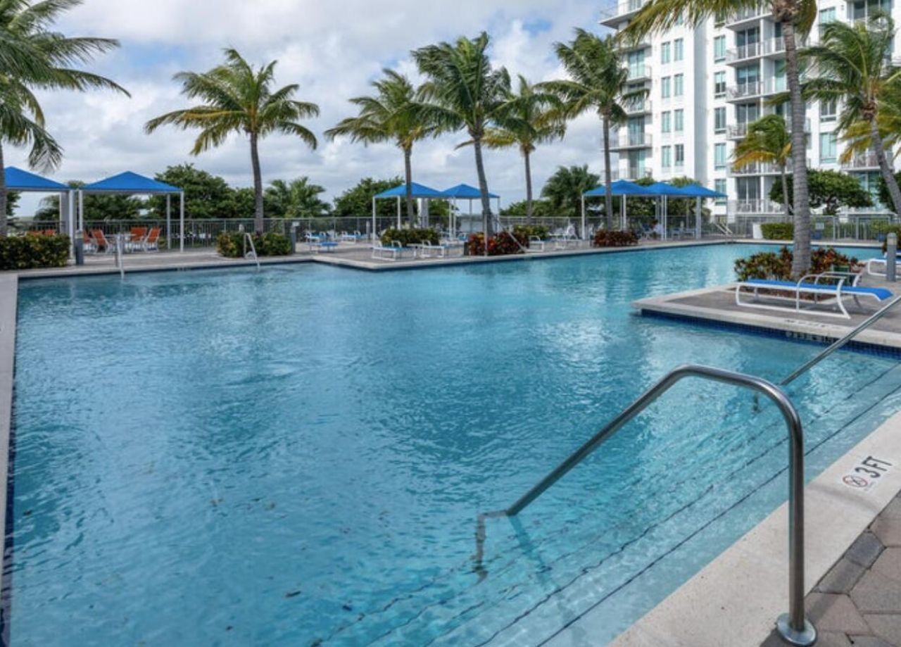 300 S Australian Avenue, Unit 409, West Palm Beach, FL 33401 Photo