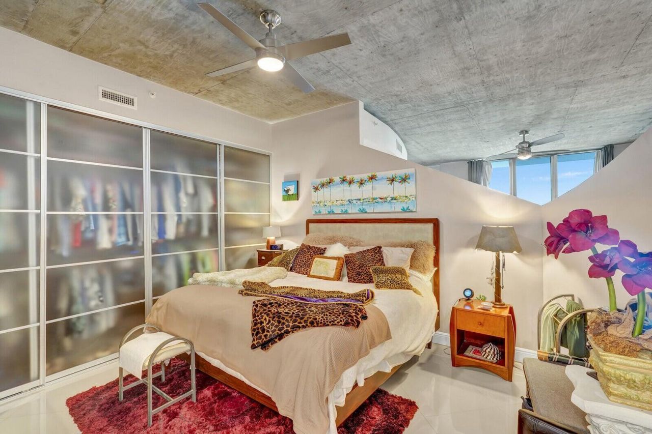 300 S Australian Avenue, Unit 409, West Palm Beach, FL 33401 Photo