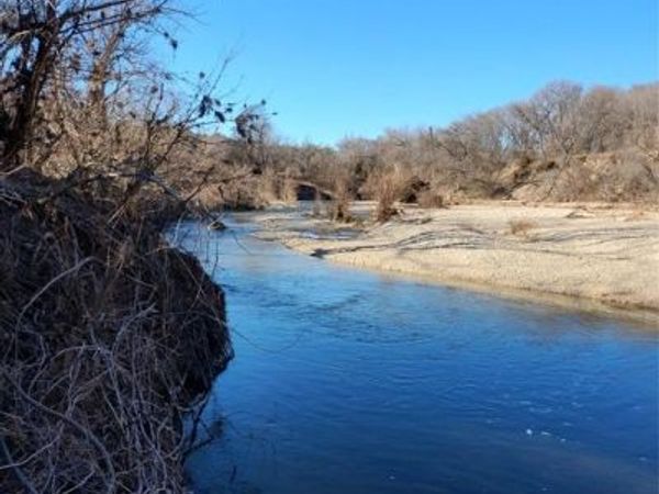 520 County Road 2357, Meridian, TX 76665