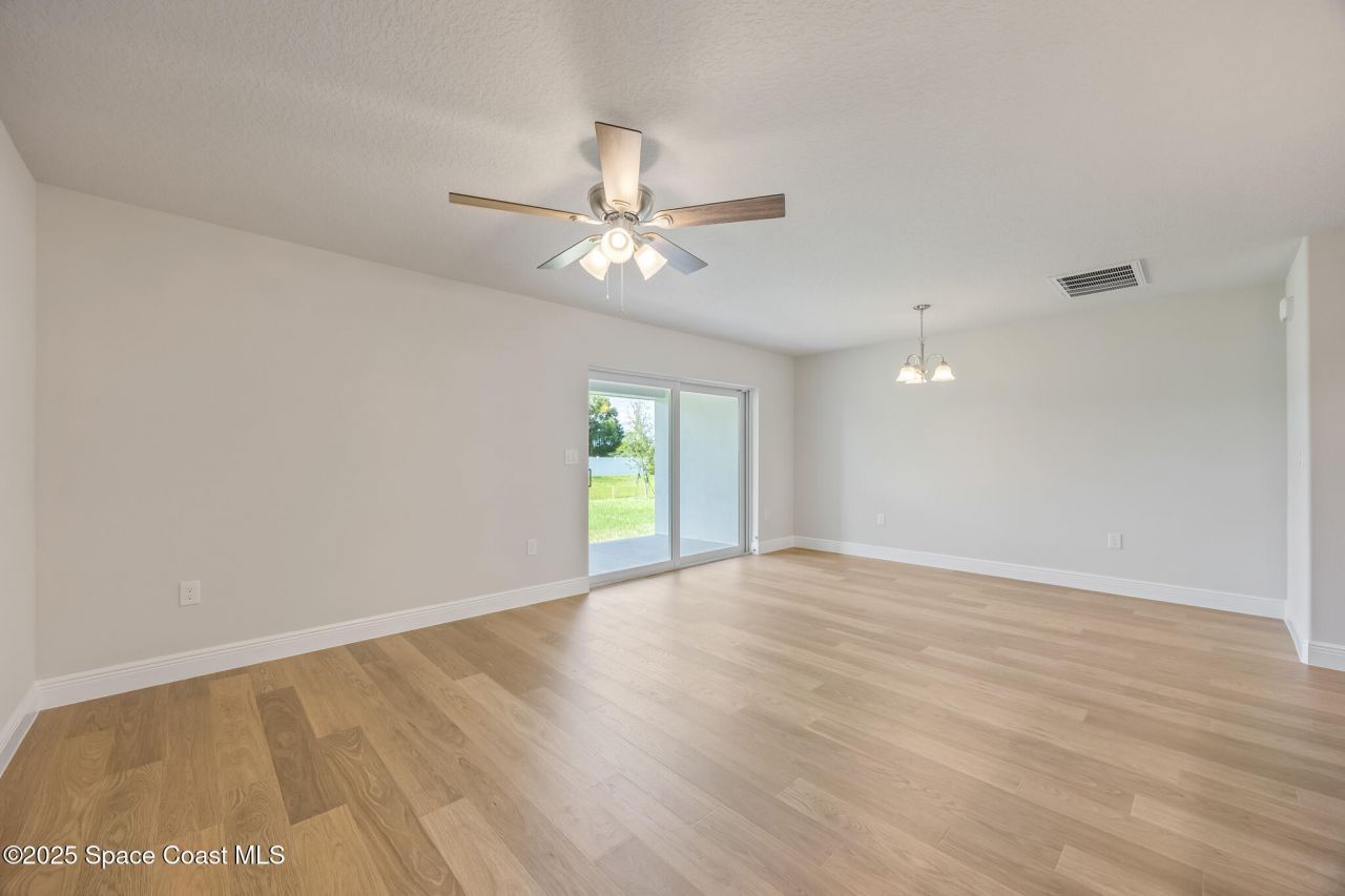 207-237 Hidden Woods Place, Melbourne, FL 32901 Photo