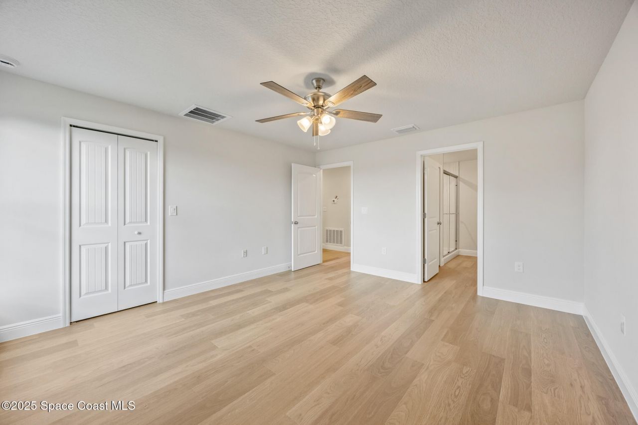 207-237 Hidden Woods Place, Melbourne, FL 32901 Photo