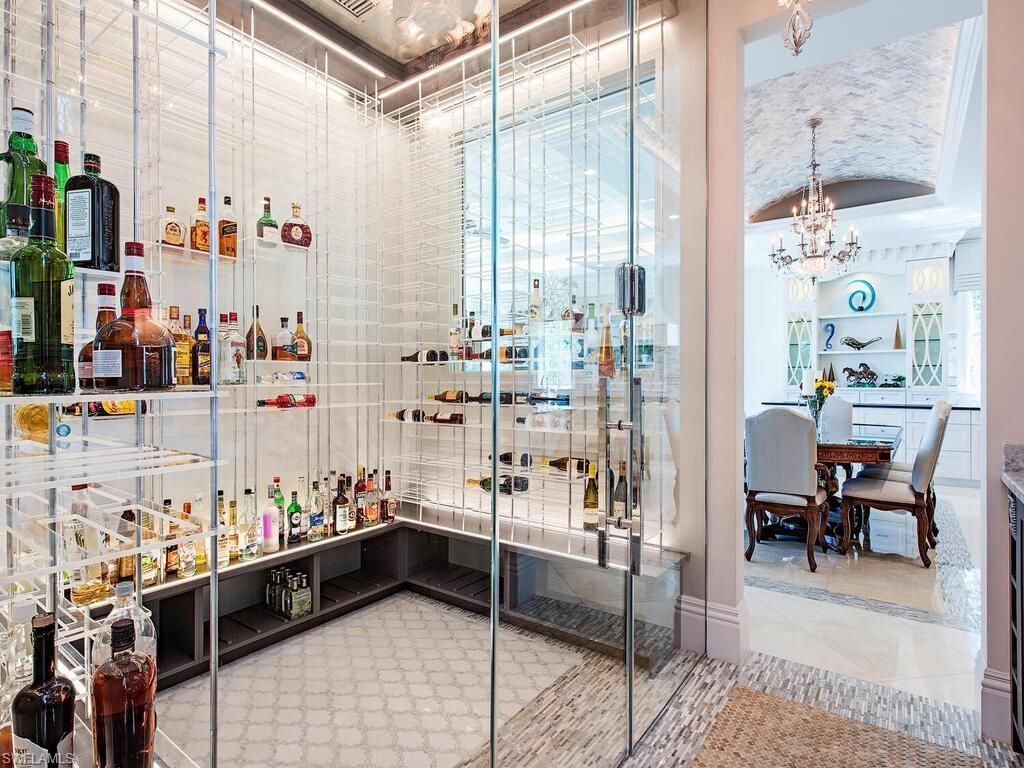 233 Mermaids Bight, Naples, FL 34103 Photo