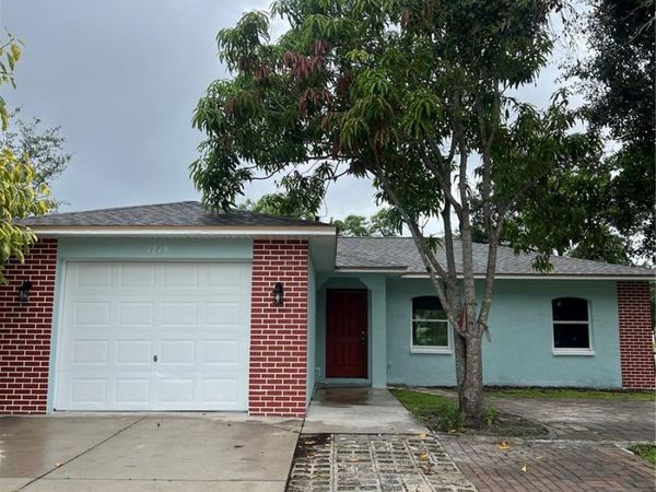 1719 24TH STREET E, PALMETTO, FL 34221