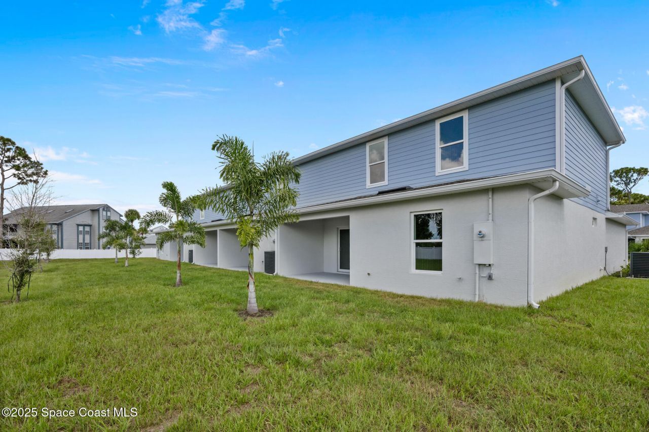 208-238 Hidden Woods Place, Melbourne, FL 32901 Photo