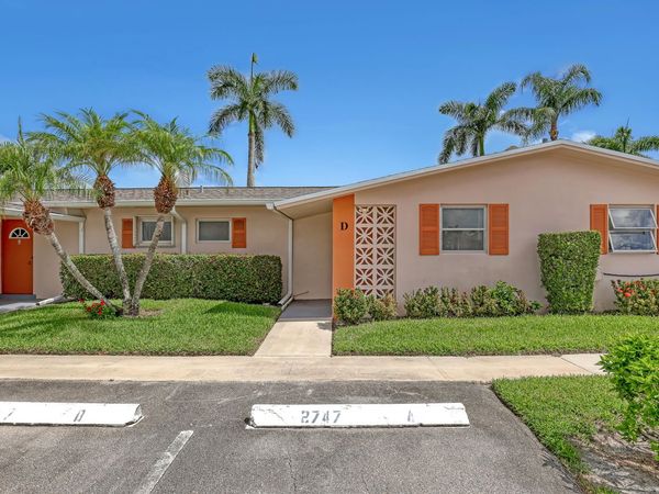 2747 Dudley Drive E, Unit D, West Palm Beach, FL 33415