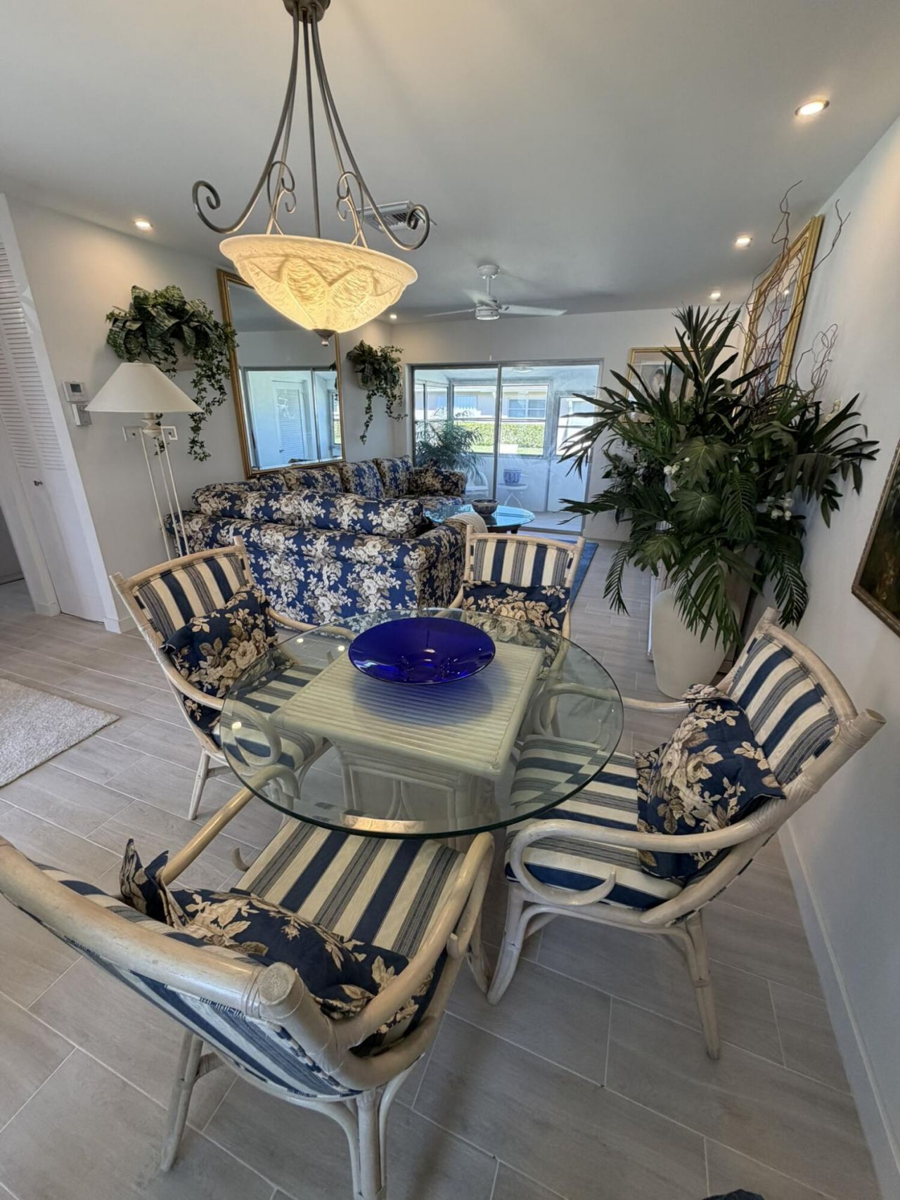 2747 Dudley Drive E, Unit D, West Palm Beach, FL 33415 Photo