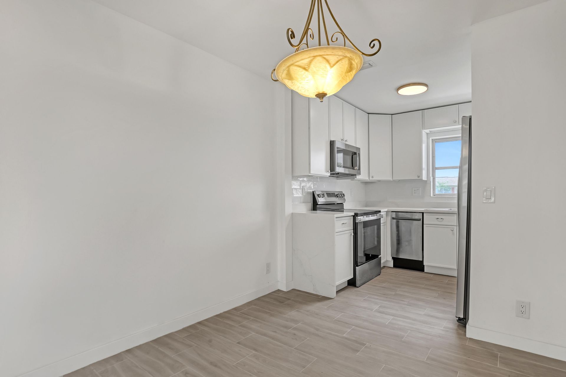 2747 Dudley Drive E, Unit D, West Palm Beach, FL 33415 Photo