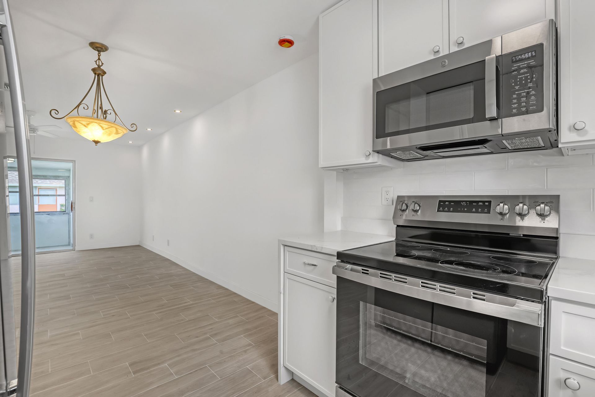 2747 Dudley Drive E, Unit D, West Palm Beach, FL 33415 Photo