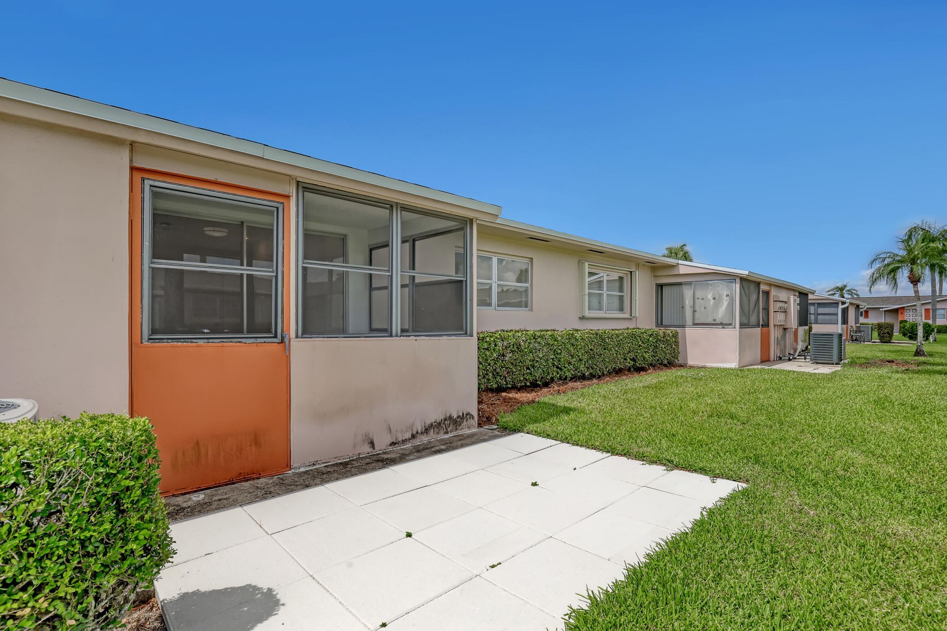 2747 Dudley Drive E, Unit D, West Palm Beach, FL 33415 Photo