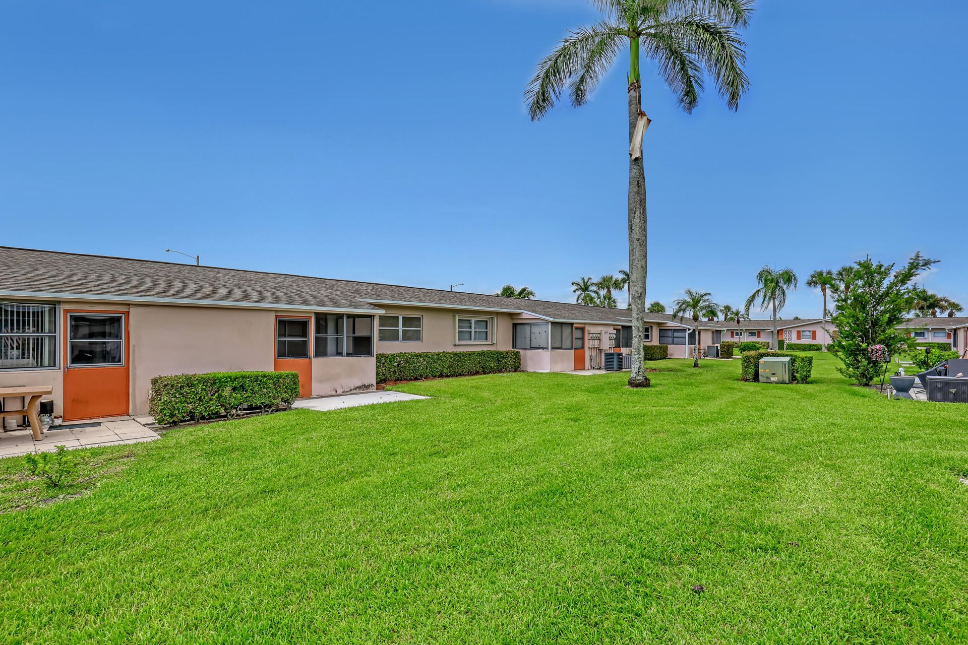 2747 Dudley Drive E, Unit D, West Palm Beach, FL 33415 Photo