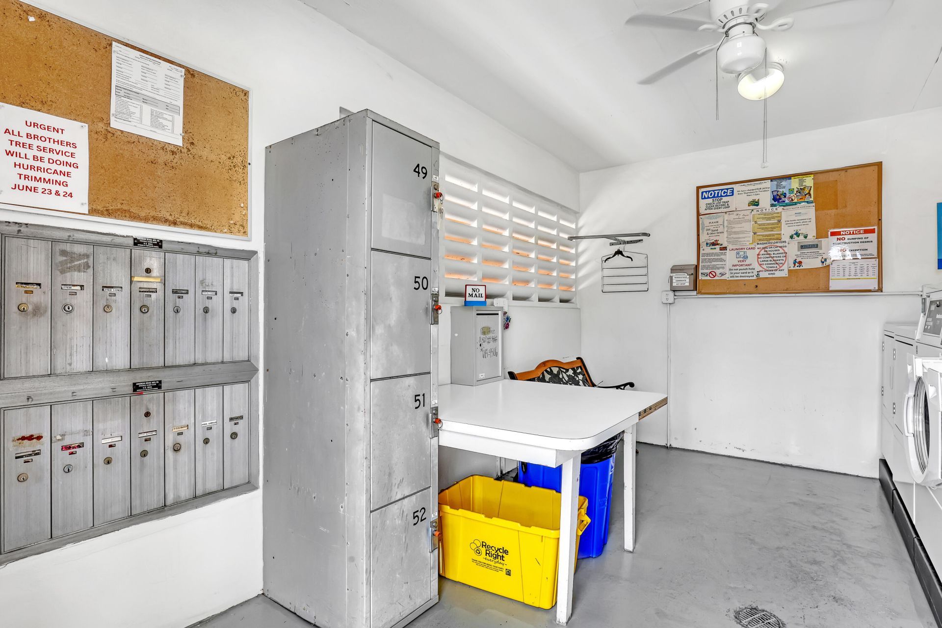 2747 Dudley Drive E, Unit D, West Palm Beach, FL 33415 Photo