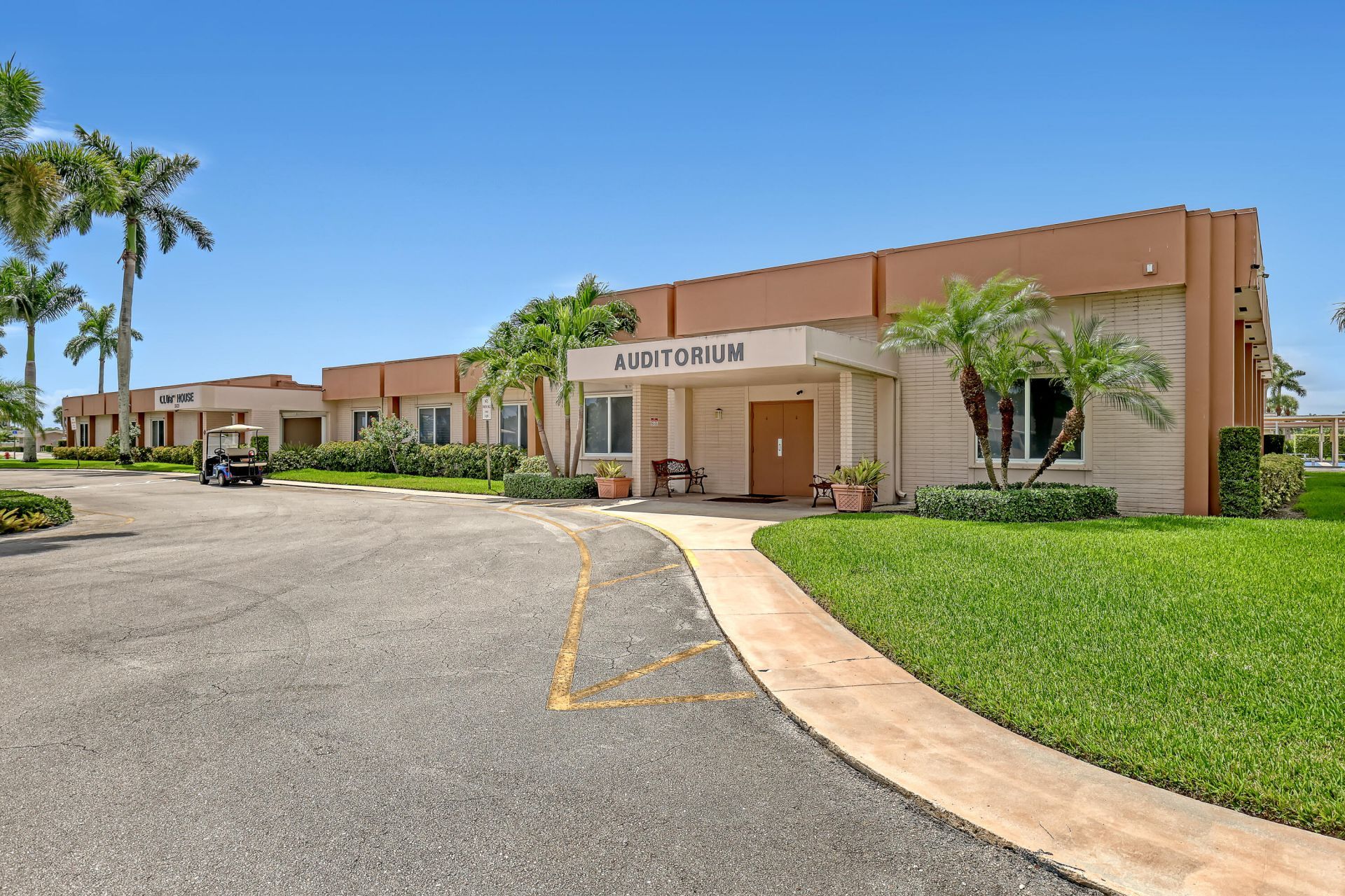 2747 Dudley Drive E, Unit D, West Palm Beach, FL 33415 Photo