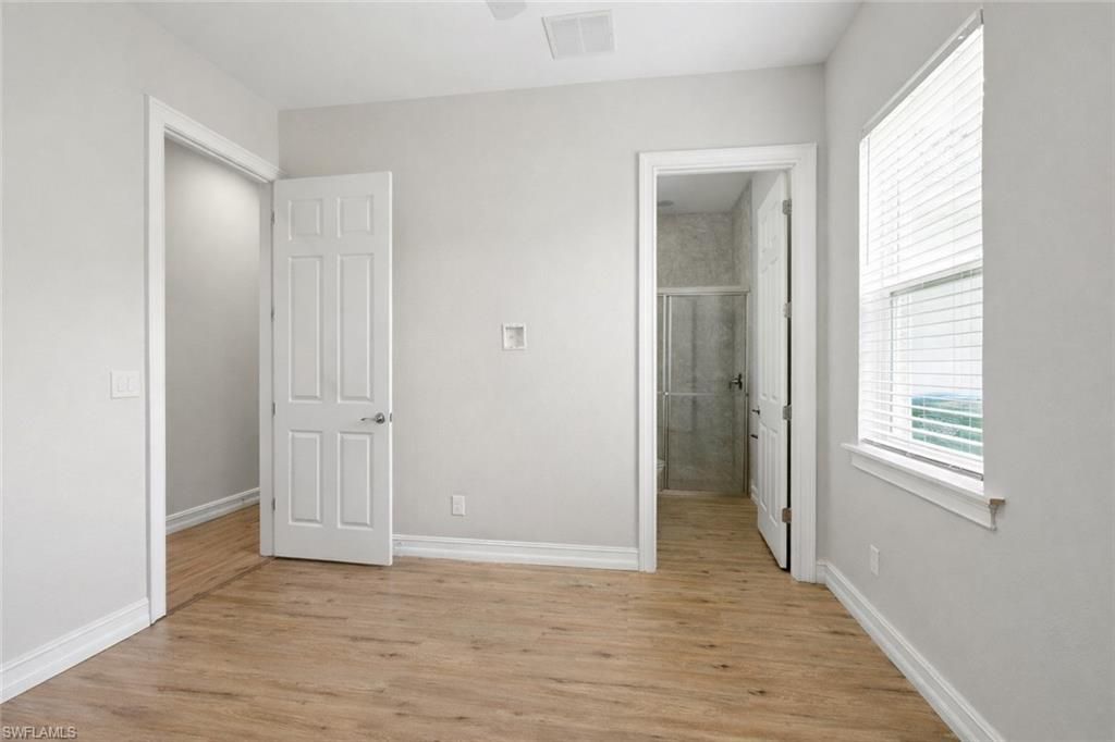 2660 Stonyhill Ct, Cape Coral, FL 33993 Photo