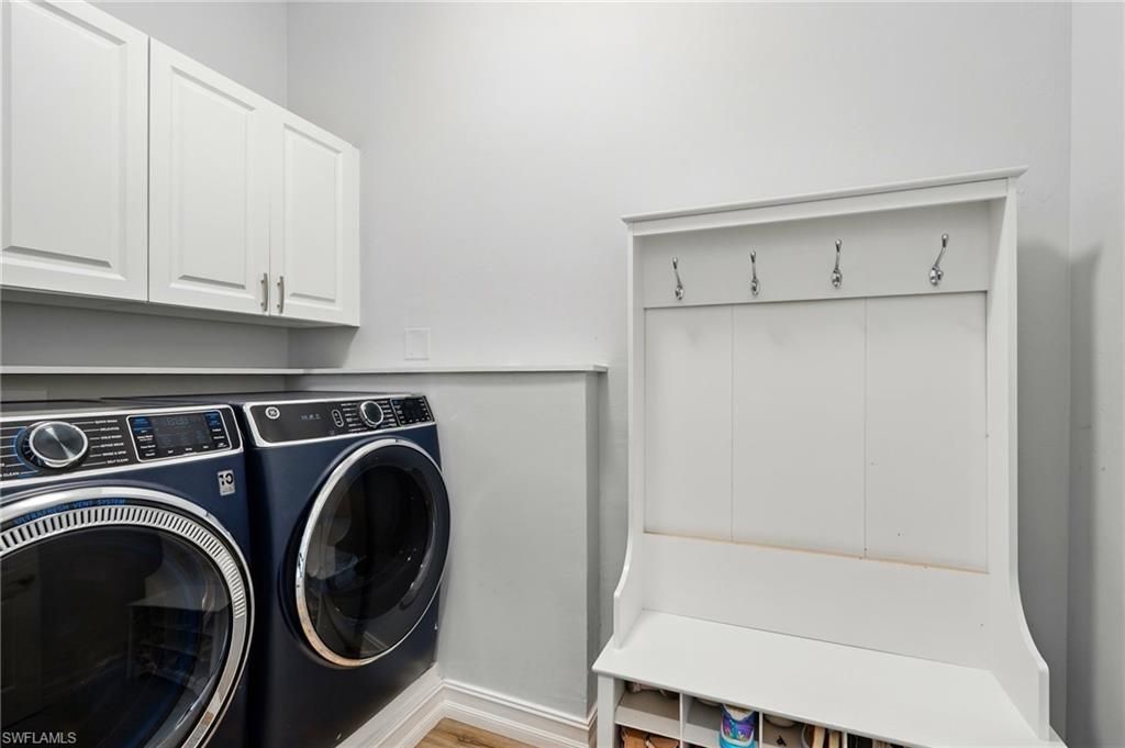 2660 Stonyhill Ct, Cape Coral, FL 33993 Photo