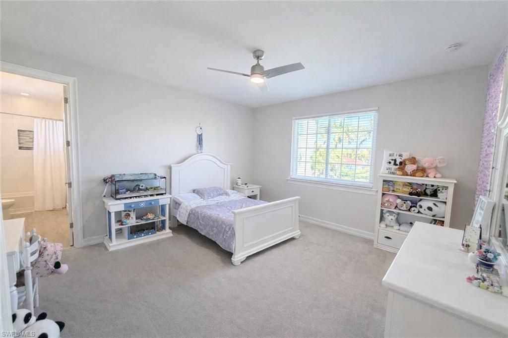 2660 Stonyhill Ct, Cape Coral, FL 33993 Photo