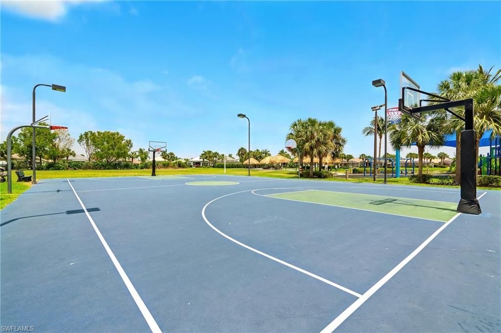 2660 Stonyhill Ct, Cape Coral, FL 33993 Photo