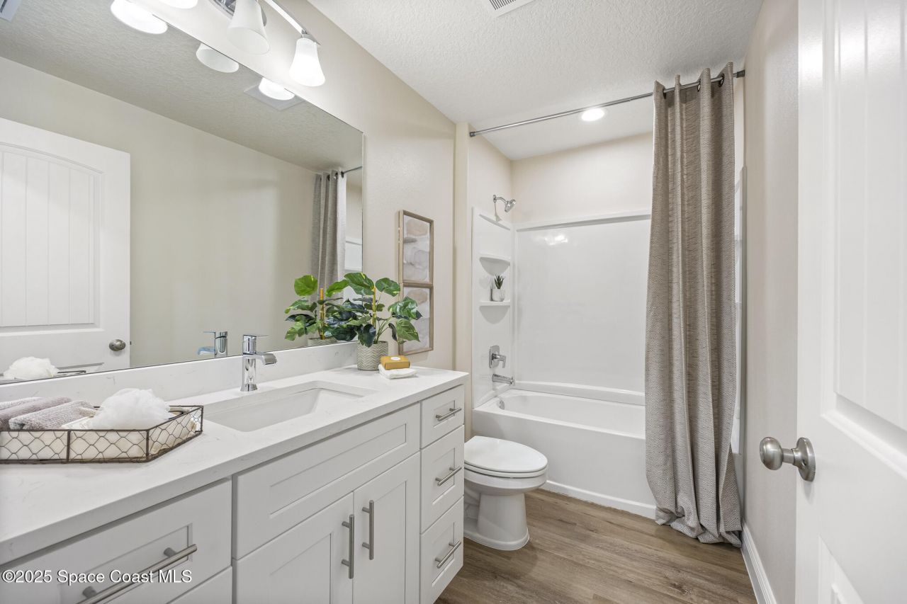 168-198 Hidden Woods Place, Melbourne, FL 32901 Photo