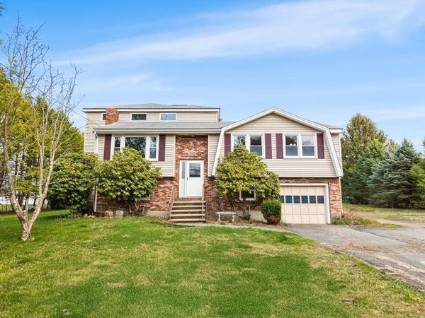 30 Wyman Rd, Billerica, MA 01821