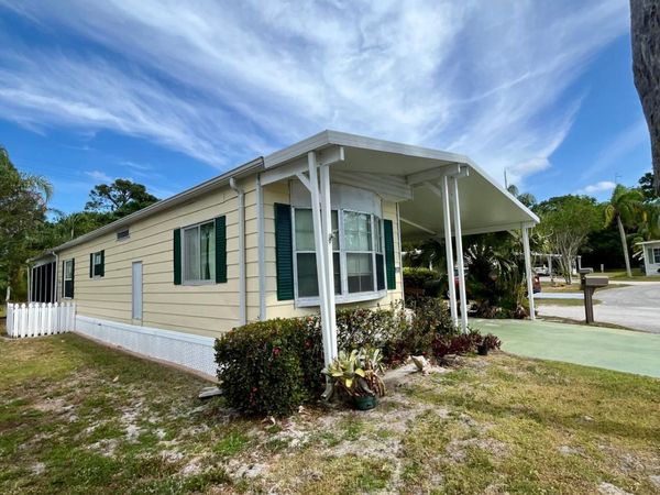 34 Montilla Way Way, Port Saint Lucie, FL 34952