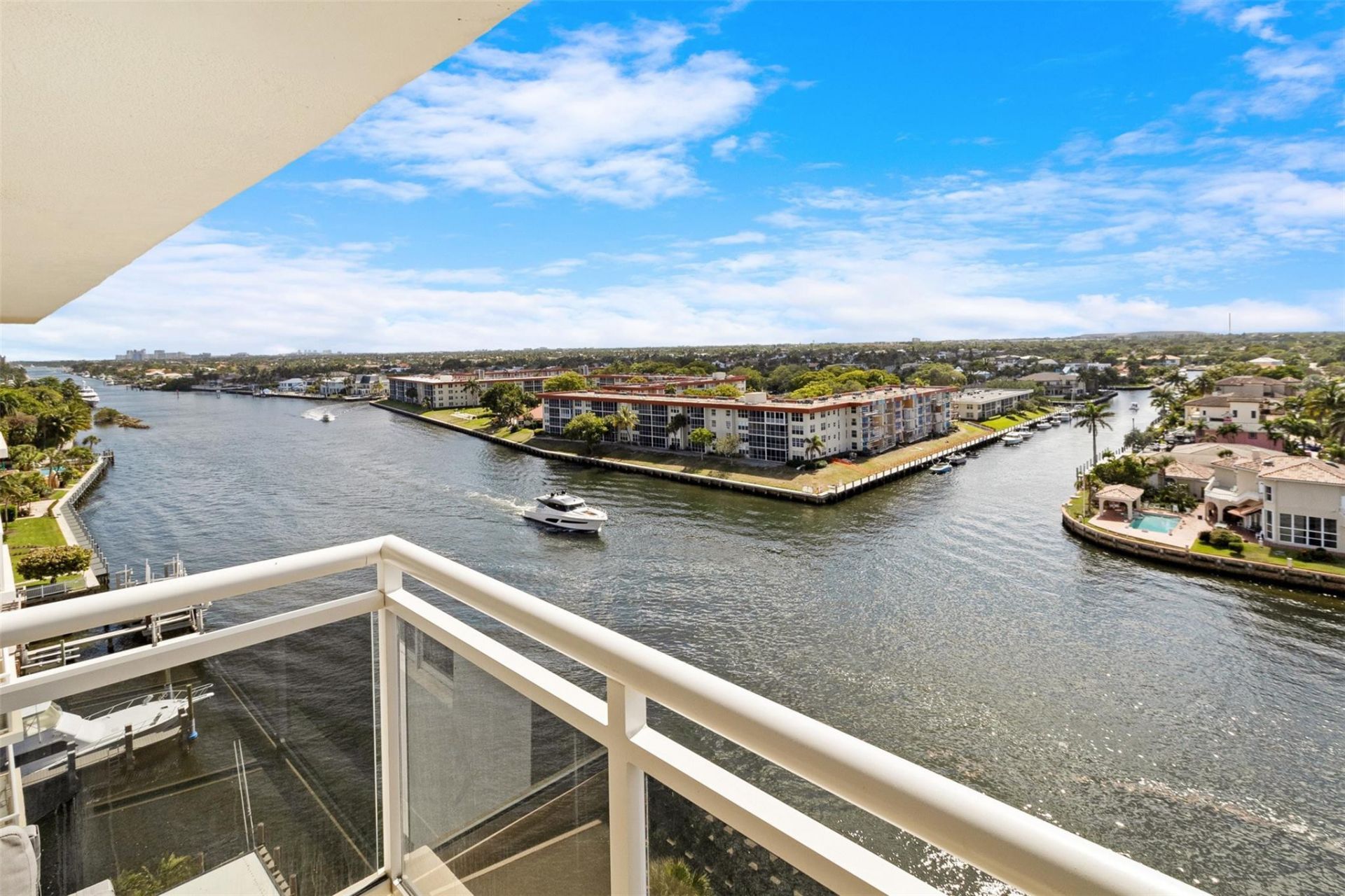 1160 Hillsboro Mile, Unit 903, Hillsboro Beach, FL 33062 Photo