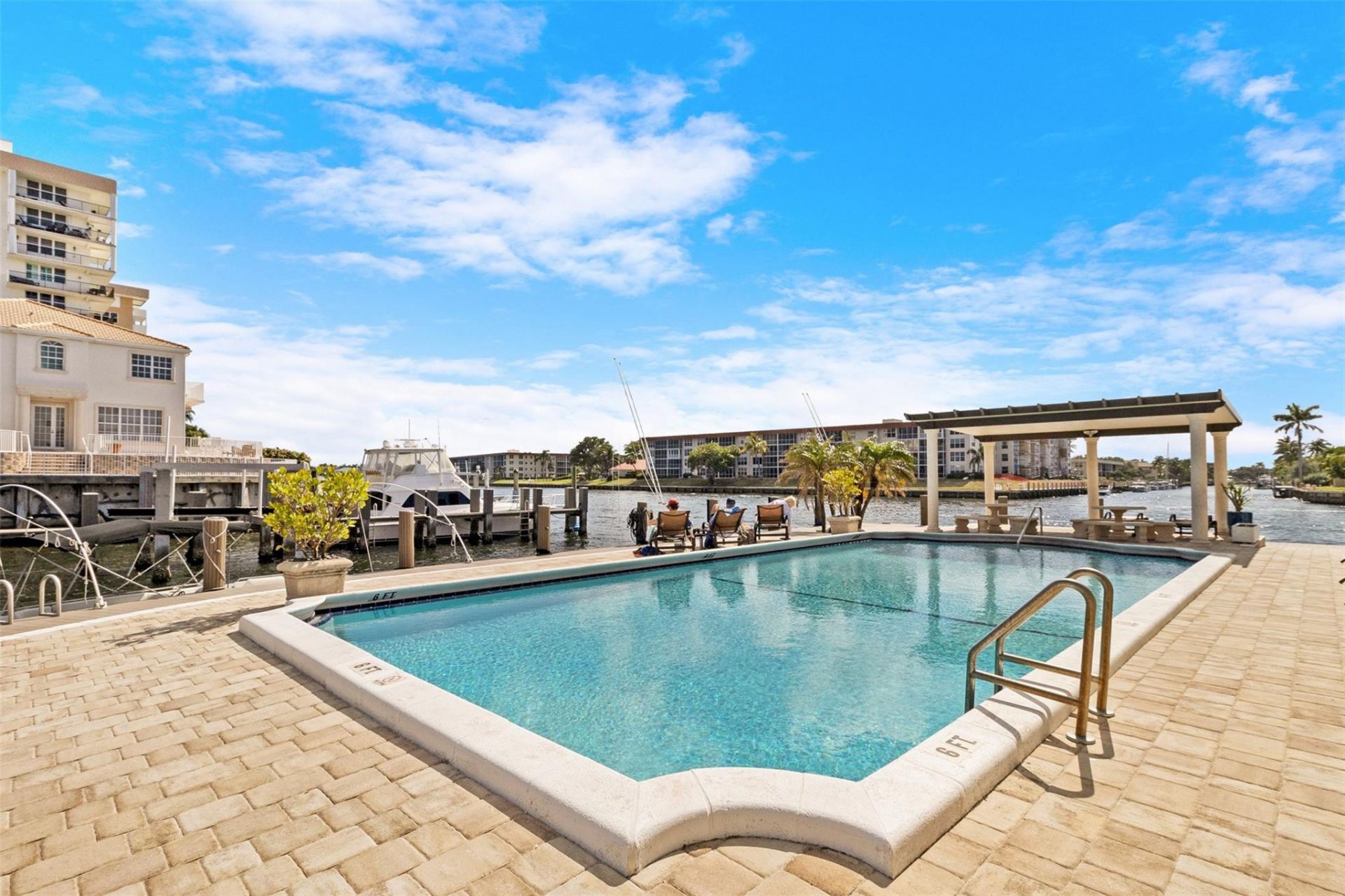 1160 Hillsboro Mile, Unit 903, Hillsboro Beach, FL 33062 Photo