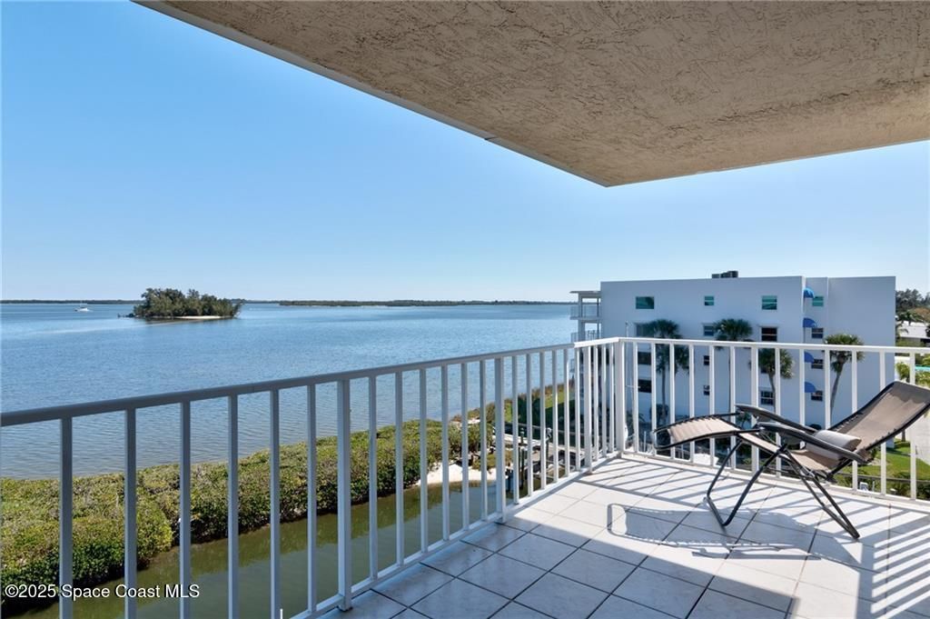 6061 N River Run Drive, Unit 6061, Sebastian, FL 32958 Photo