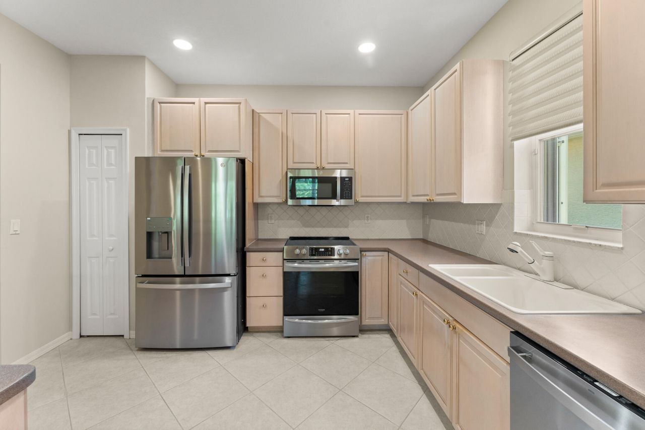 3676 NW Deer Oak Drive, Jensen Beach, FL 34957 Photo