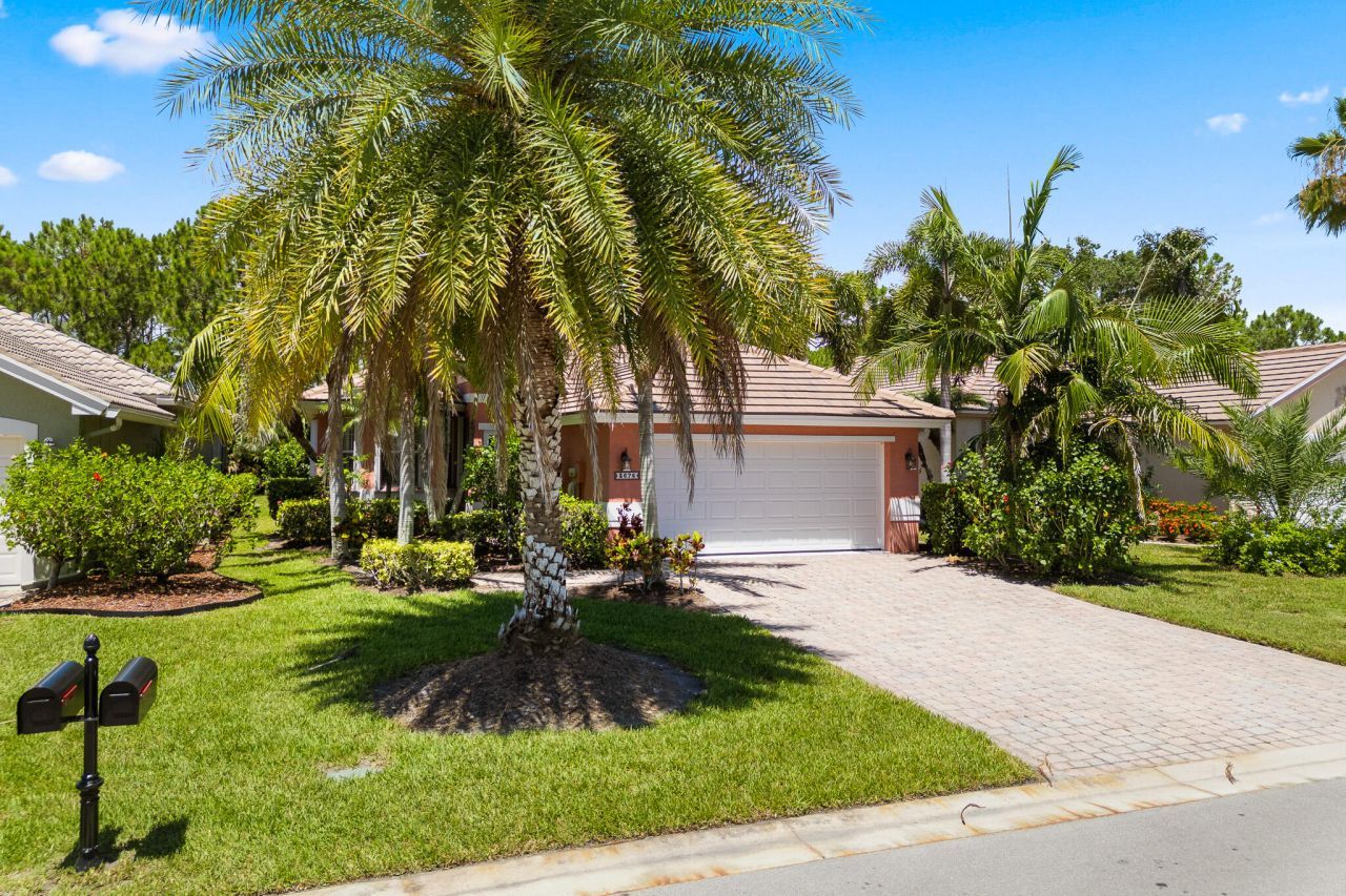 3676 NW Deer Oak Drive, Jensen Beach, FL 34957 Photo