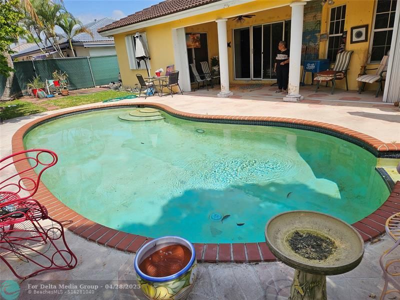 15518 SW 168th Terrace, Miami, FL 33187 Photo