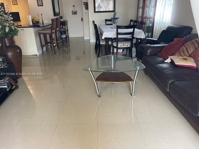 4400 Hillcrest Dr, Unit 701B, Hollywood, FL 33021 Photo