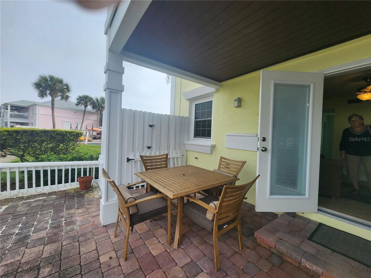 5215 Coquina Key Drive Se, Unit B, Saint Petersburg, FL 33705 Photo
