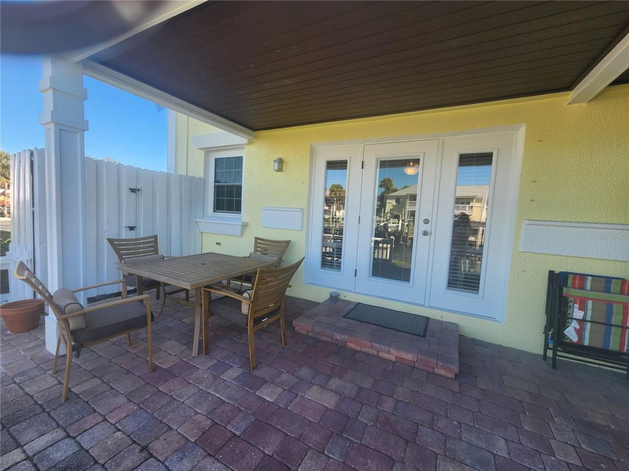 5215 Coquina Key Drive Se, Unit B, Saint Petersburg, FL 33705 Photo