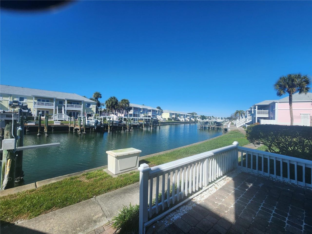 5215 Coquina Key Drive Se, Unit B, Saint Petersburg, FL 33705 Photo