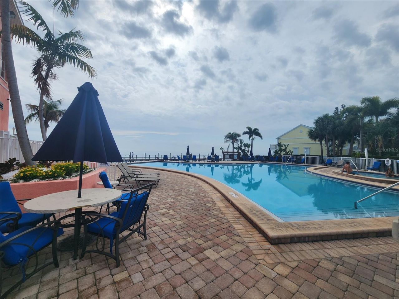 5215 Coquina Key Drive Se, Unit B, Saint Petersburg, FL 33705 Photo