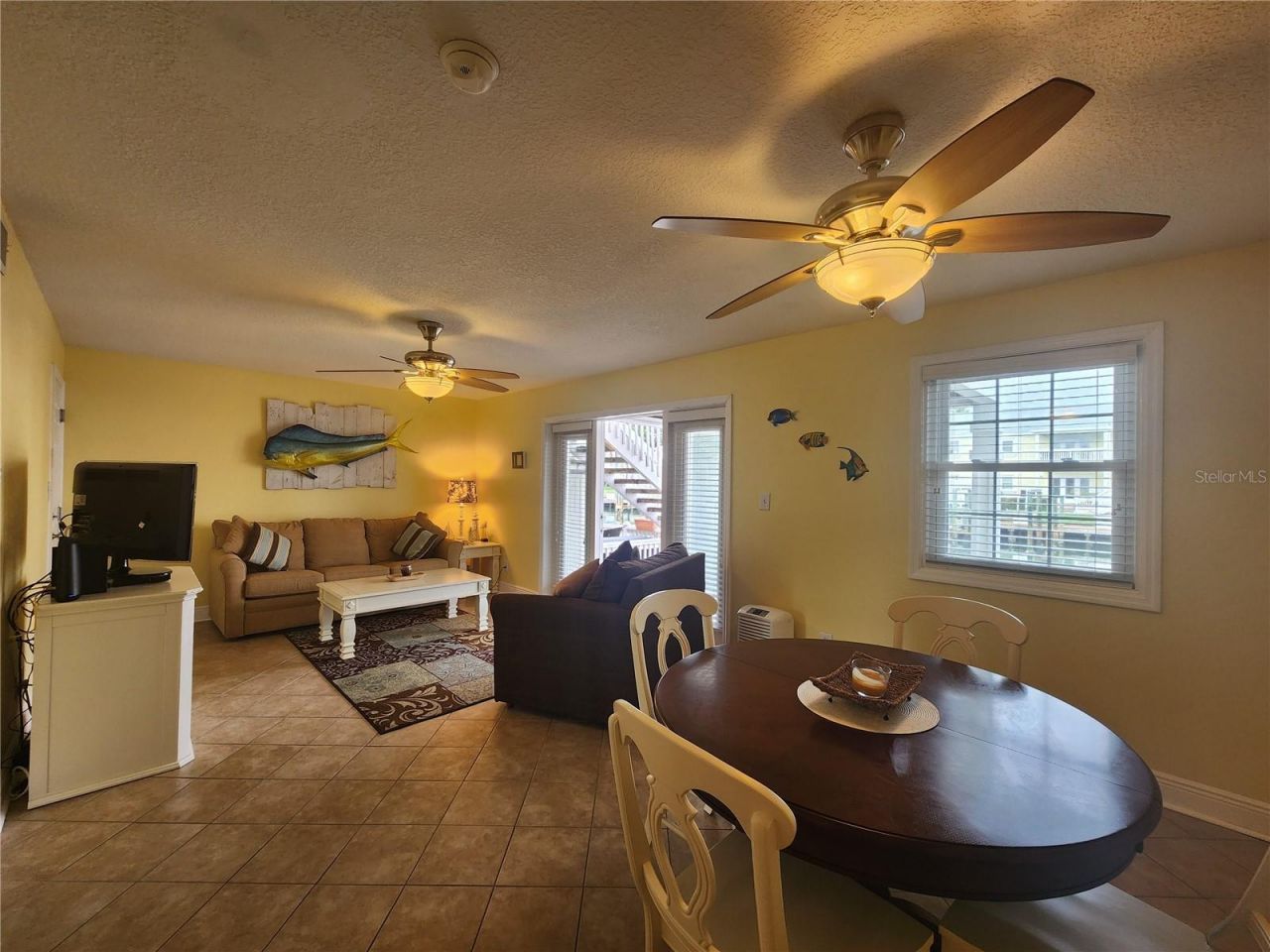 5215 Coquina Key Drive Se, Unit B, Saint Petersburg, FL 33705 Photo