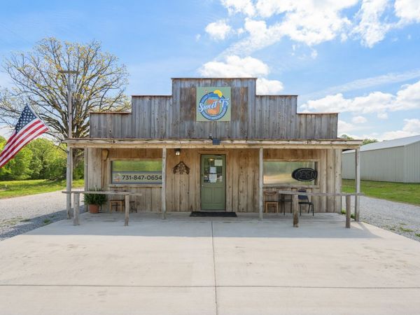 2598 TN Ave N, Parsons, TN 38363