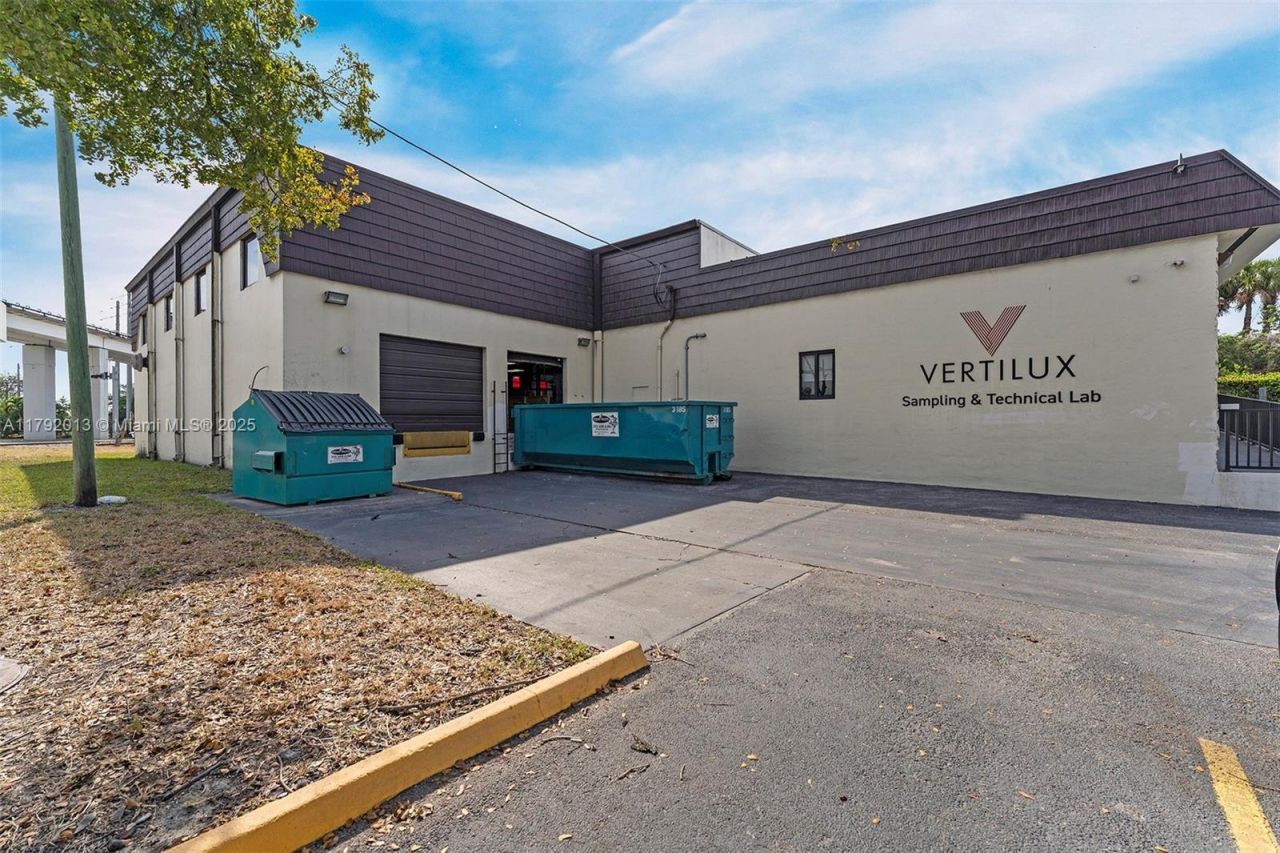 Please Call For Address, Medley, FL 33166 Photo