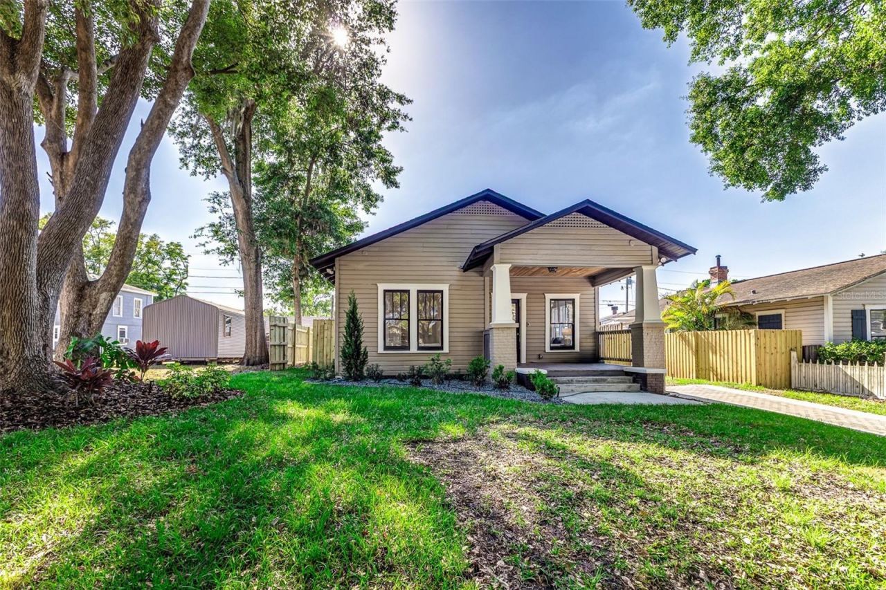 737 Johnson Avenue, Lakeland, FL 33801 Photo