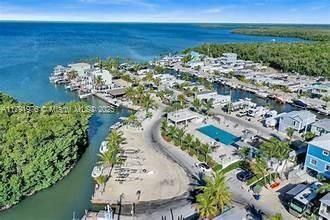 325 Calusa Street Lot 245, Key Largo, FL 33037 Photo
