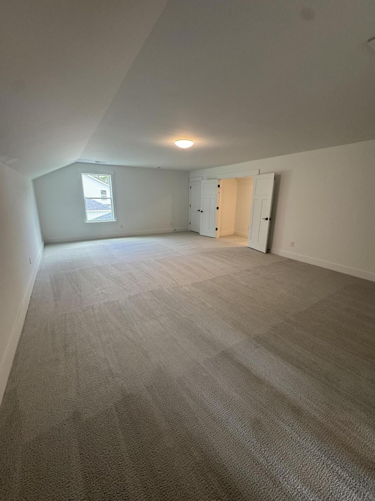 1960 Central Avenue Photo 24