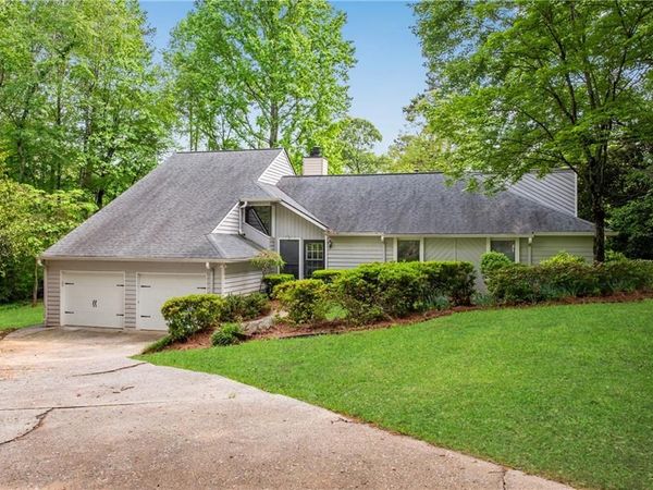 2100 Stone Hollow Court, Marietta, GA 30062