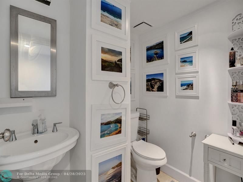 555 NE 15th Street, Unit T4(704), Miami, FL 33132 Photo