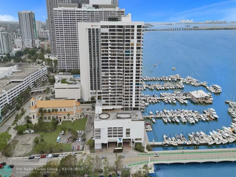 555 NE 15th Street, Unit T4(704), Miami, FL 33132 Photo
