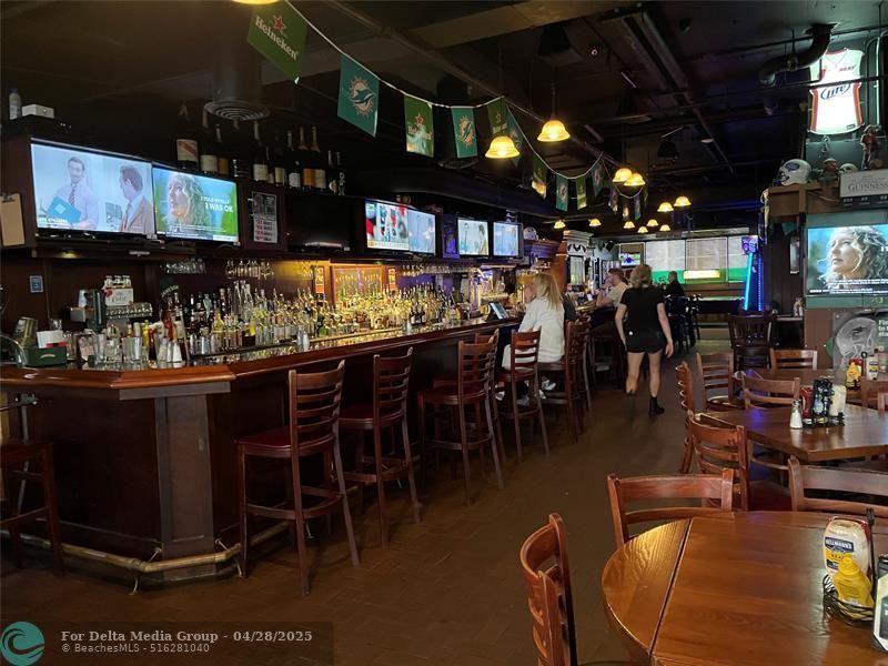 555 NE 15th Street, Unit T4(704), Miami, FL 33132 Photo