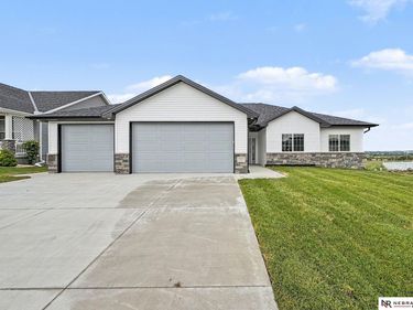 7217 NW 19th Street, Lincoln, NE 68521