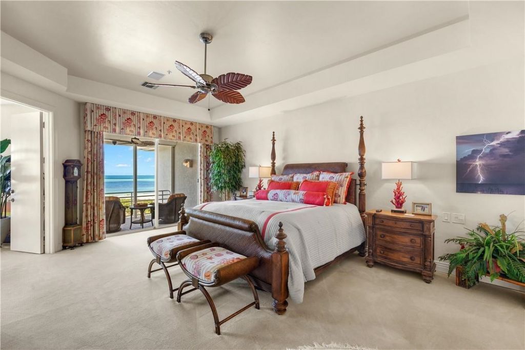 16730 Captiva Dr, Captiva, FL 33924 Photo